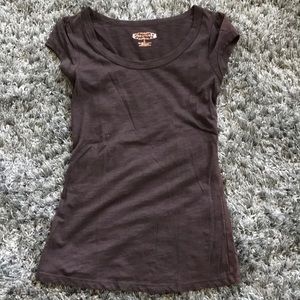 Brown casual tee
